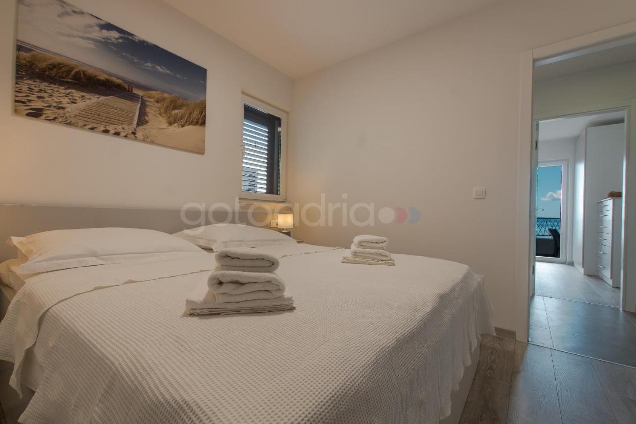 Sea View Apartment Leana Makarska Buitenkant foto
