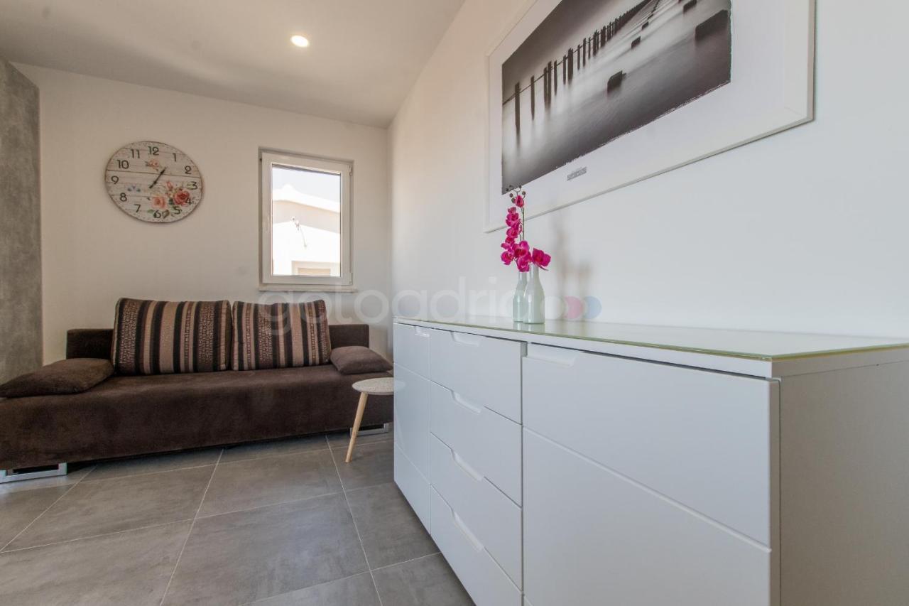 Sea View Apartment Leana Makarska Buitenkant foto